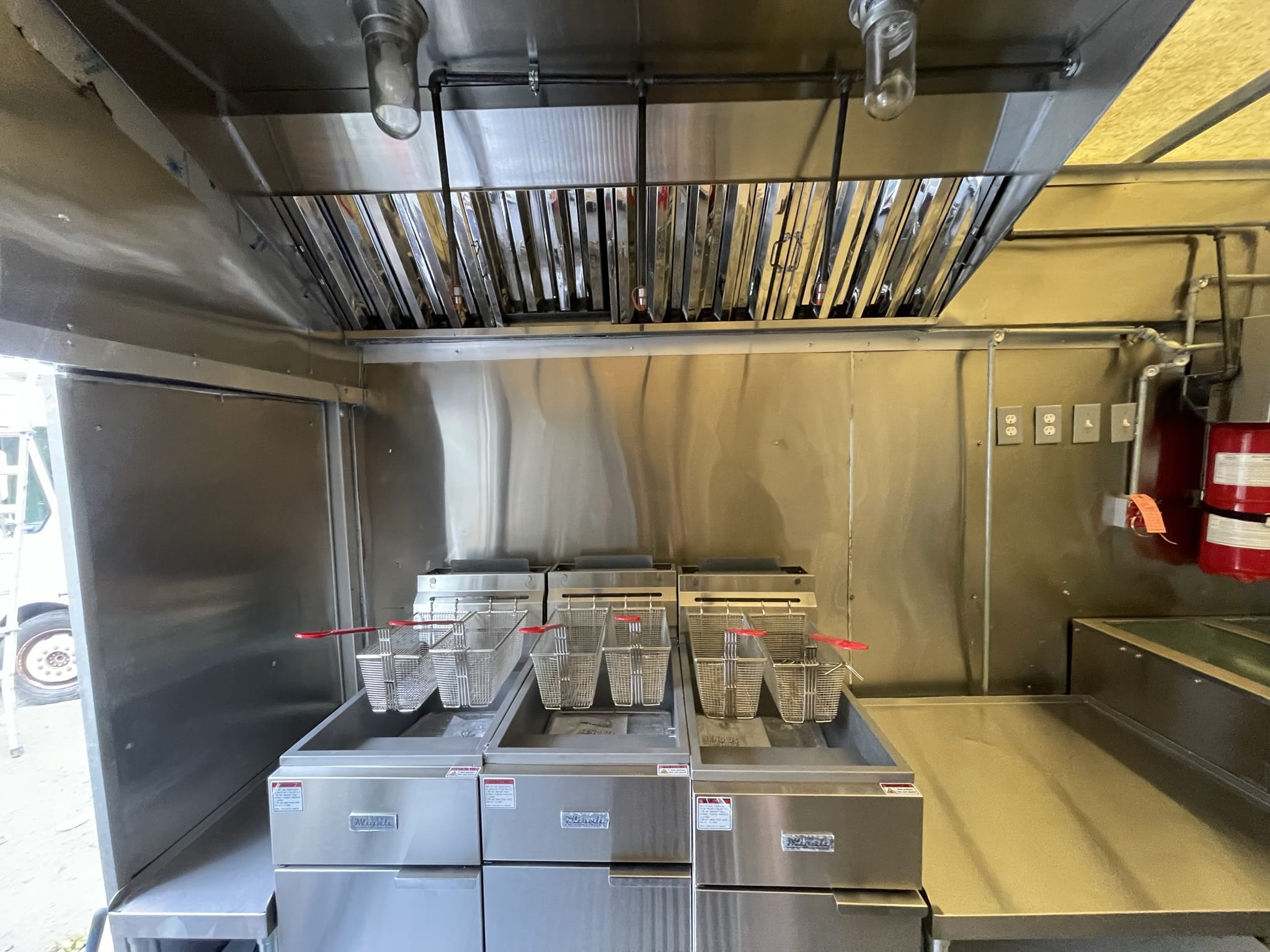Food Truck Fabrication Companies in Washington State: 7 Builders Reviewed
