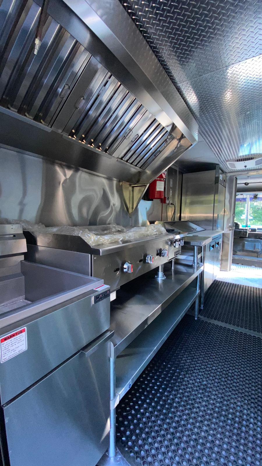 Best Vehicles for Food Truck Conversions in 2026: Vans, Trucks, Trailers